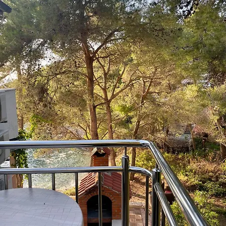 Terra Nostra Hvar Appartement *